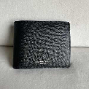 Michael Kors Men’s Harrison Slim Billfold Leather Greyhound Wallet NWOT